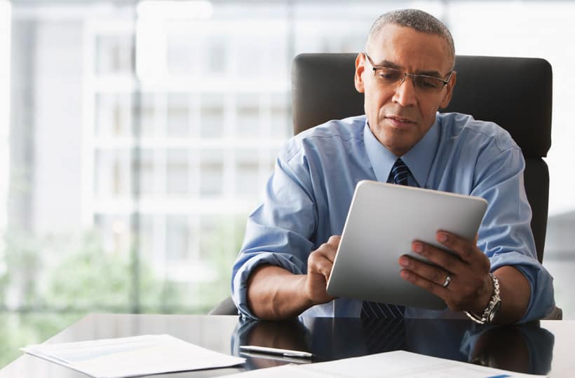 Use RecordsFinder.com search results to approve or deny a person for employment